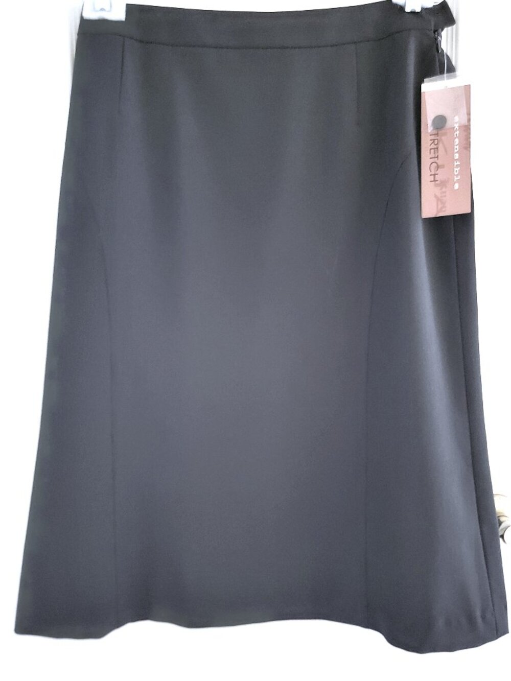 FORMAL BLACK SKIRT